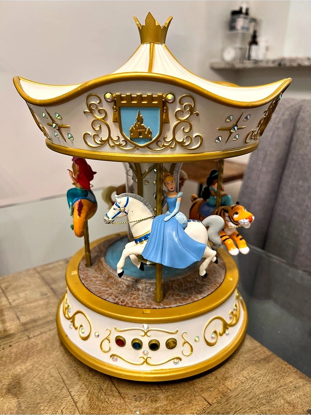 Hallmark Keepsake Disney Princess "Dreams Go Round" Musical Tabletop Carousel